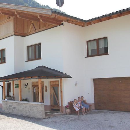 Ferienwohnung Landhaus Zell Längenfeld Exterior foto